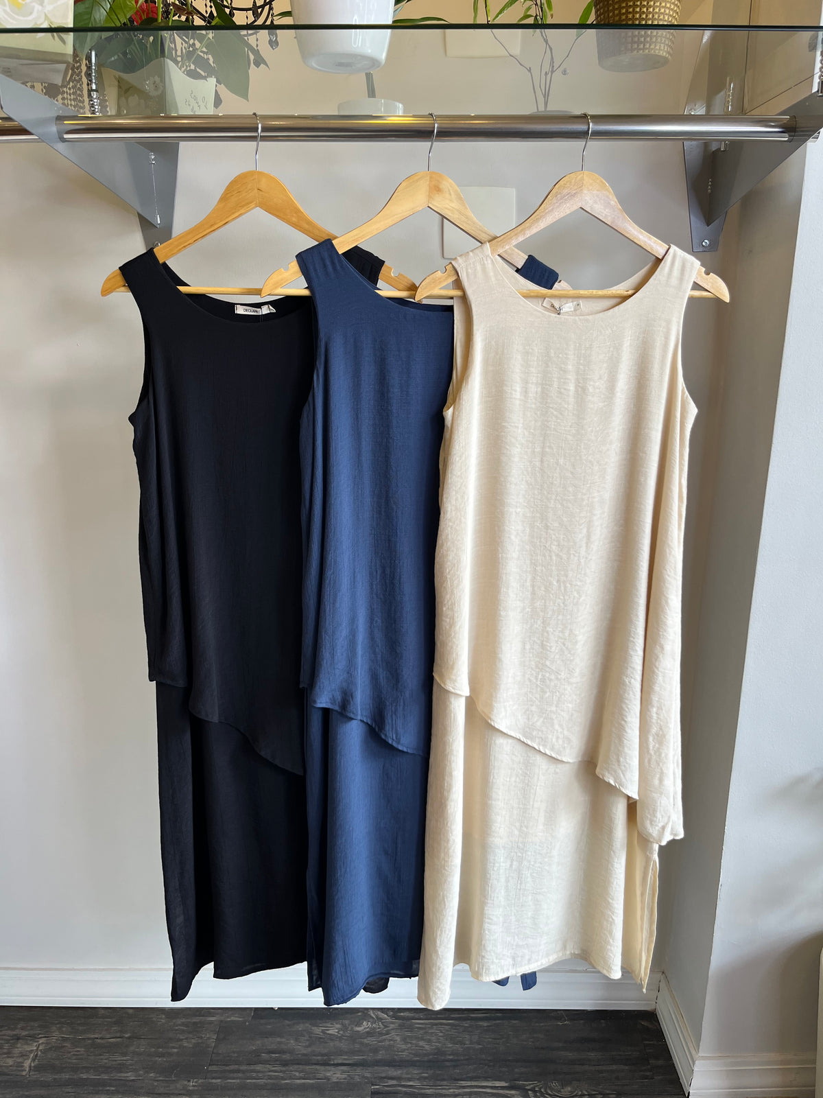 VESTIDO CAMADAS ASSIMÉTRICAS EM MIX DECLARI