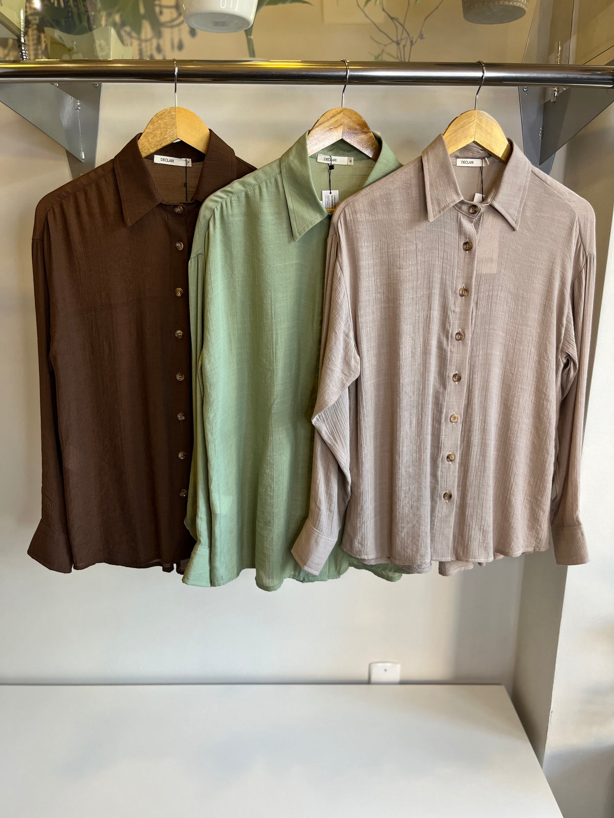 CAMISA BÁSICA EM MIX DECLARI