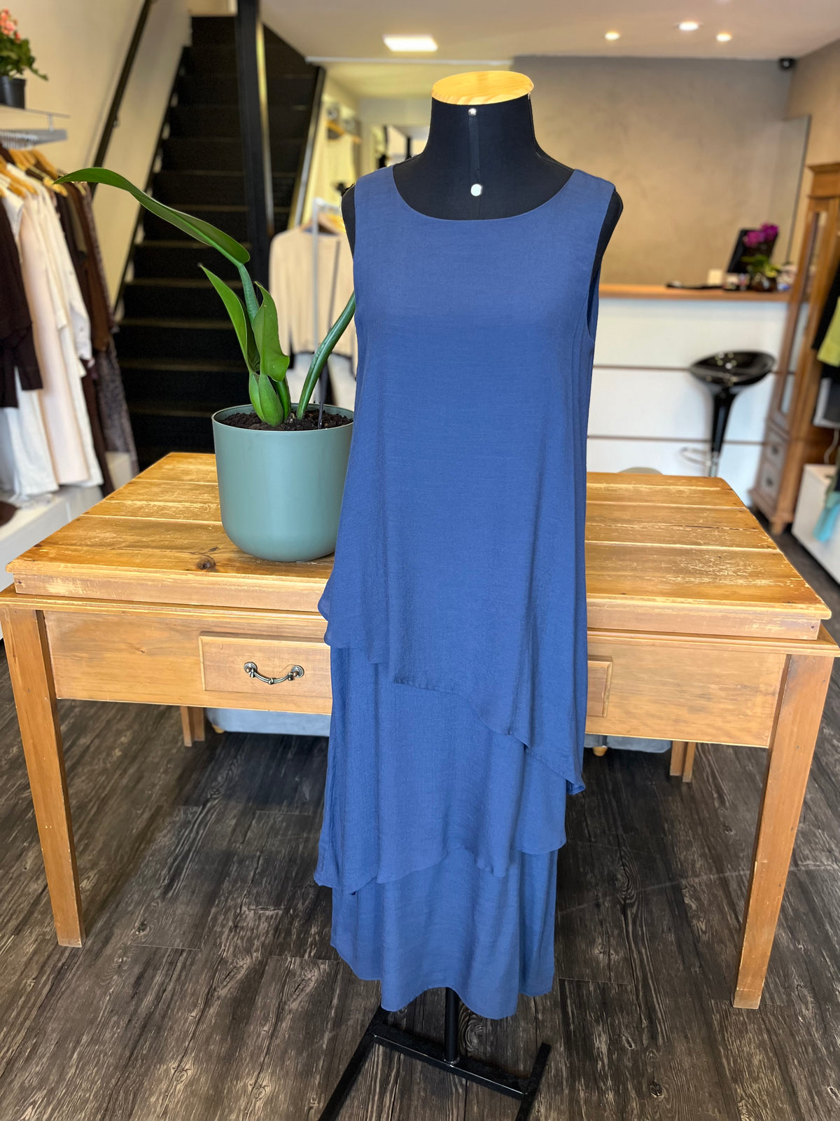 VESTIDO CAMADAS ASSIMÉTRICAS EM MIX DECLARI
