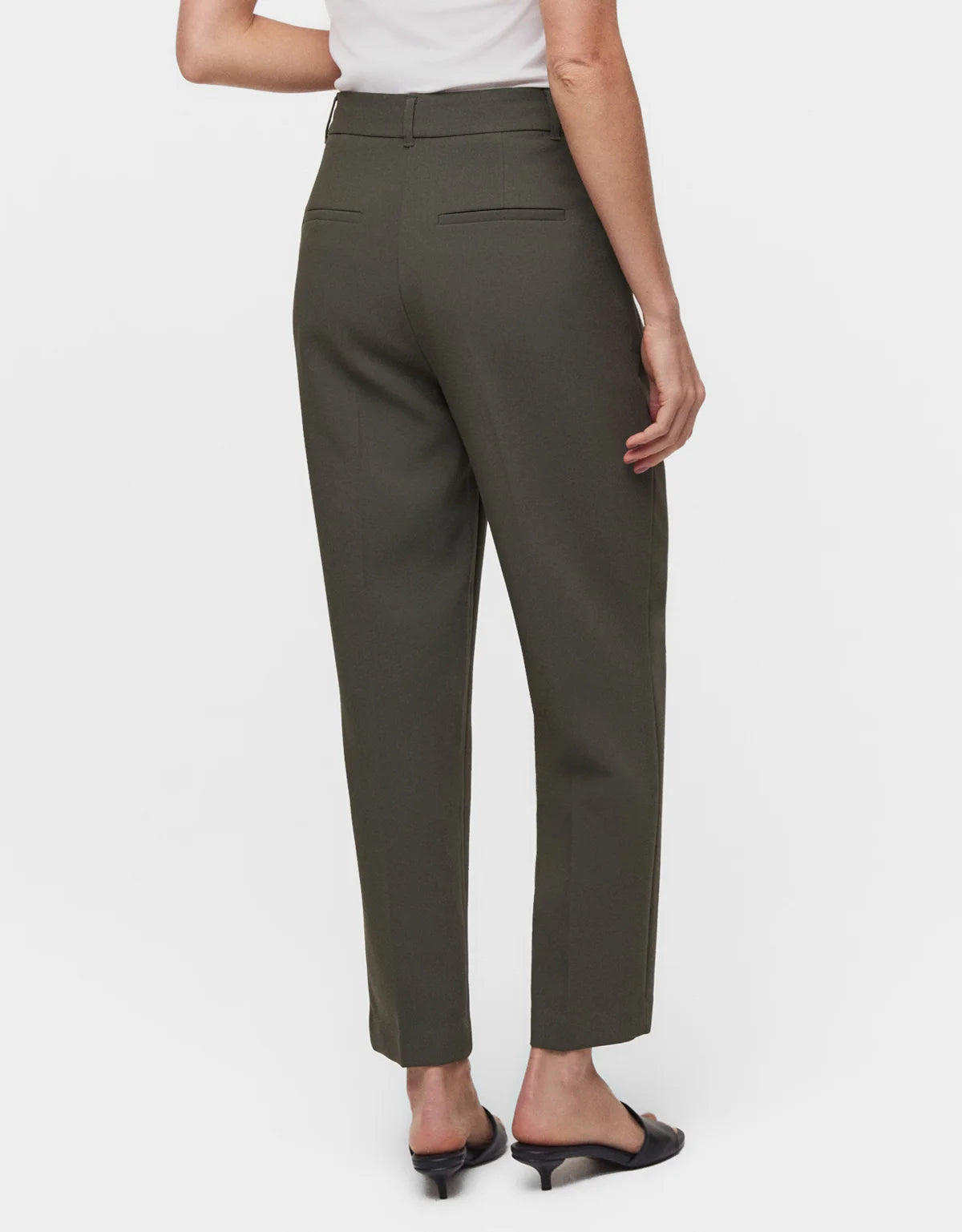 CALÇA BRASÍLIA SLIM SHOULDER