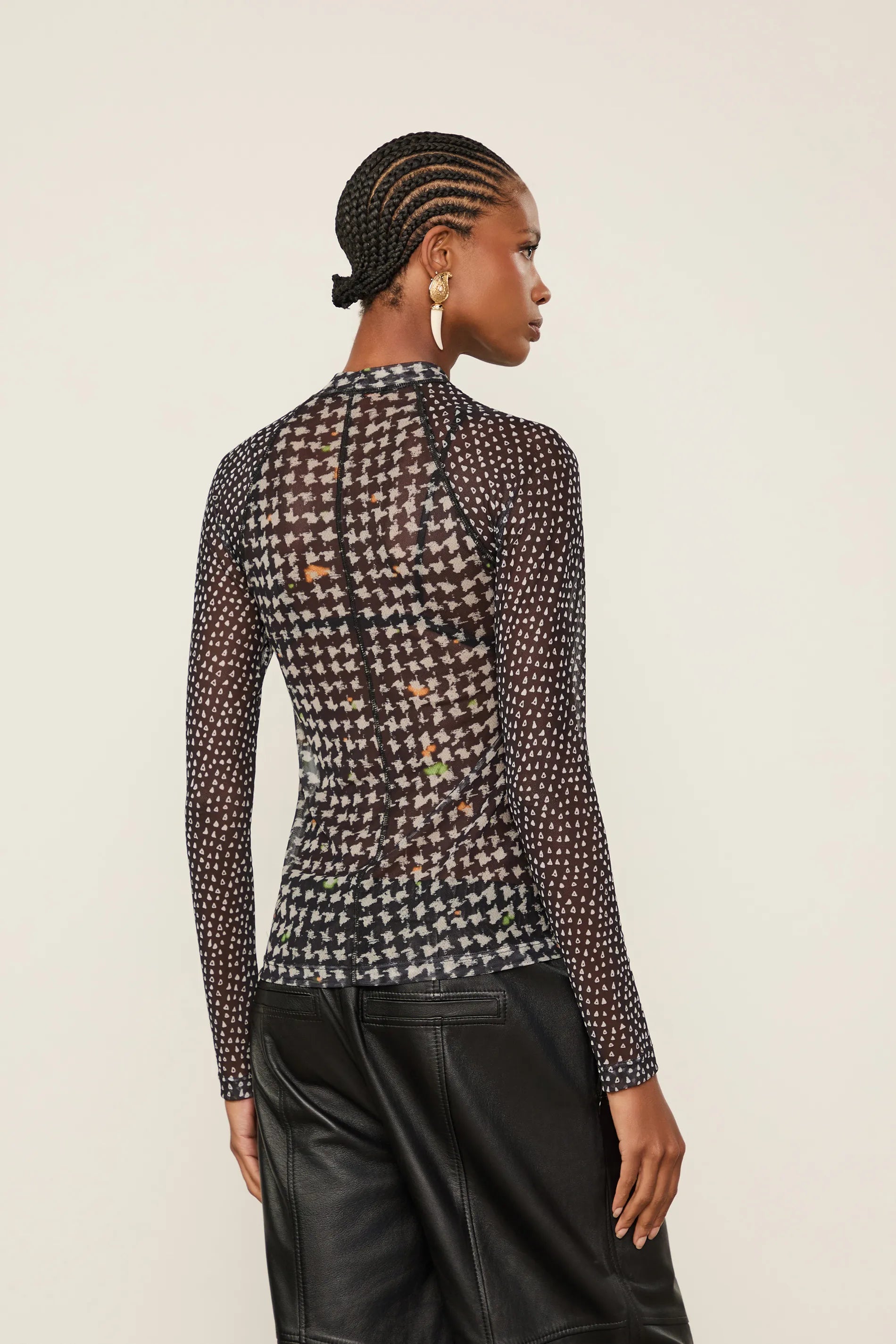 BLUSA DE TULE GOLA ALTA PIED DE POULE ANIMALE