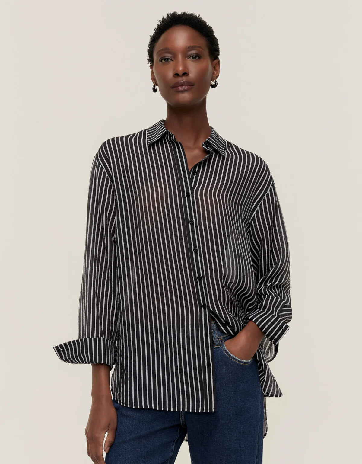 CAMISA FIO TINTO COM LENÇO SHOULDER