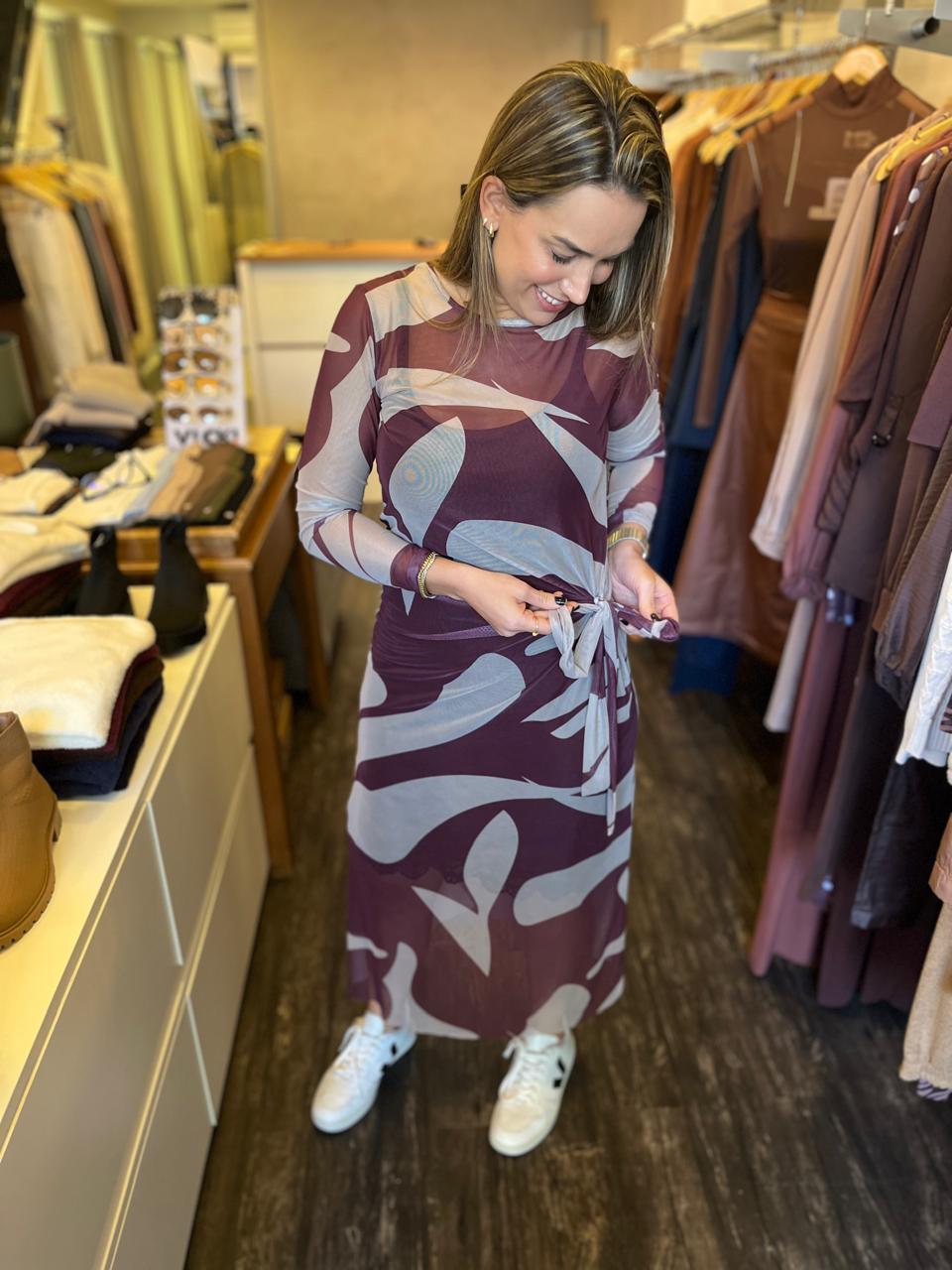 VESTIDO TULE CLEO MILANI BORDÔ