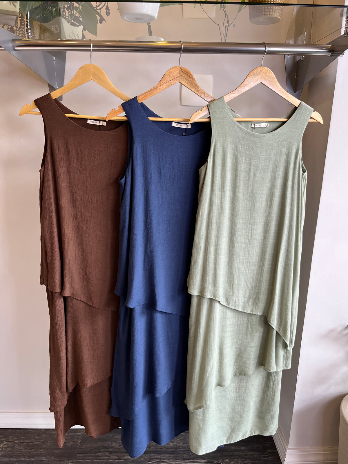 VESTIDO CAMADAS ASSIMÉTRICAS EM MIX DECLARI