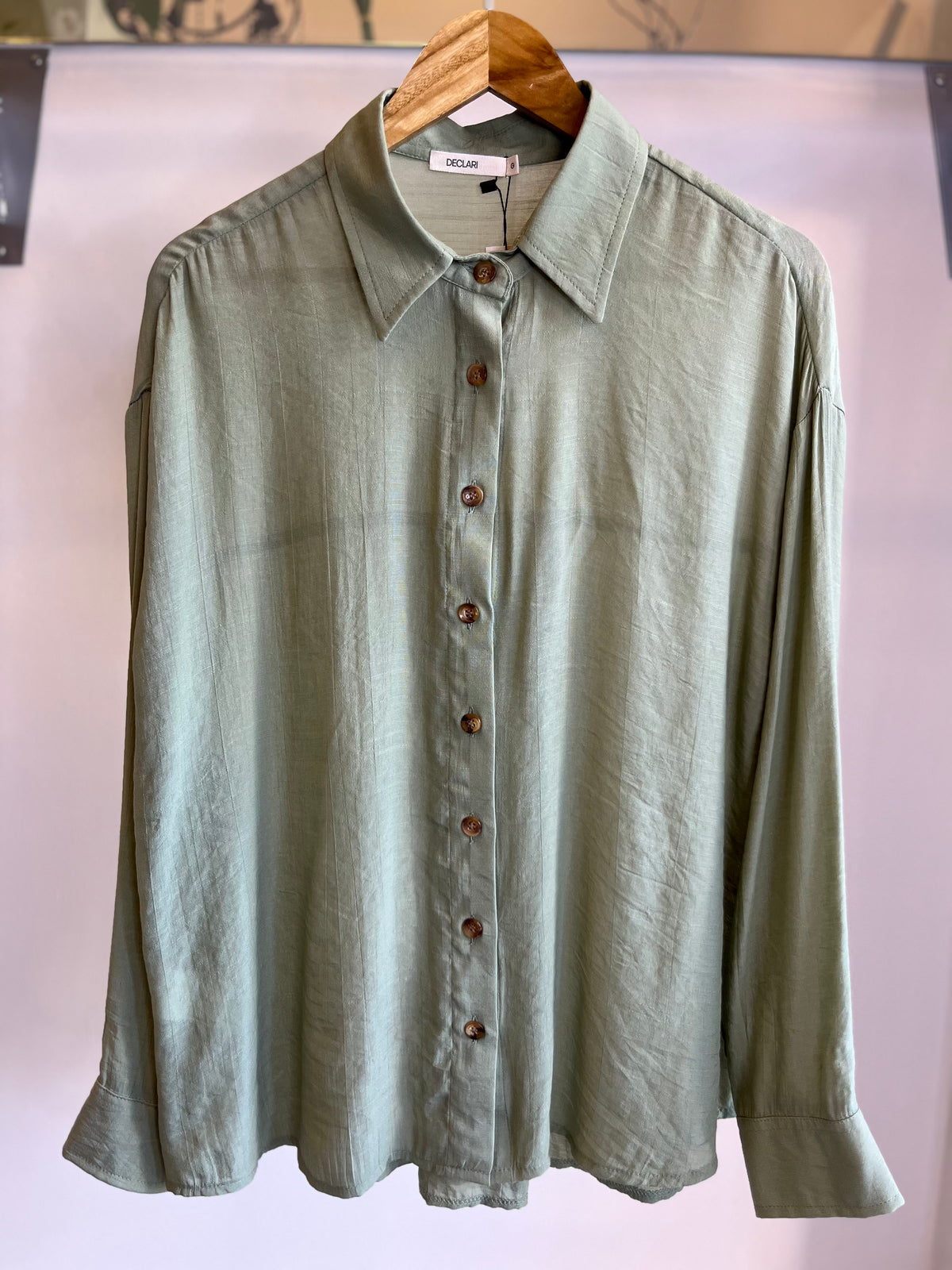 CAMISA BÁSICA EM MIX DECLARI