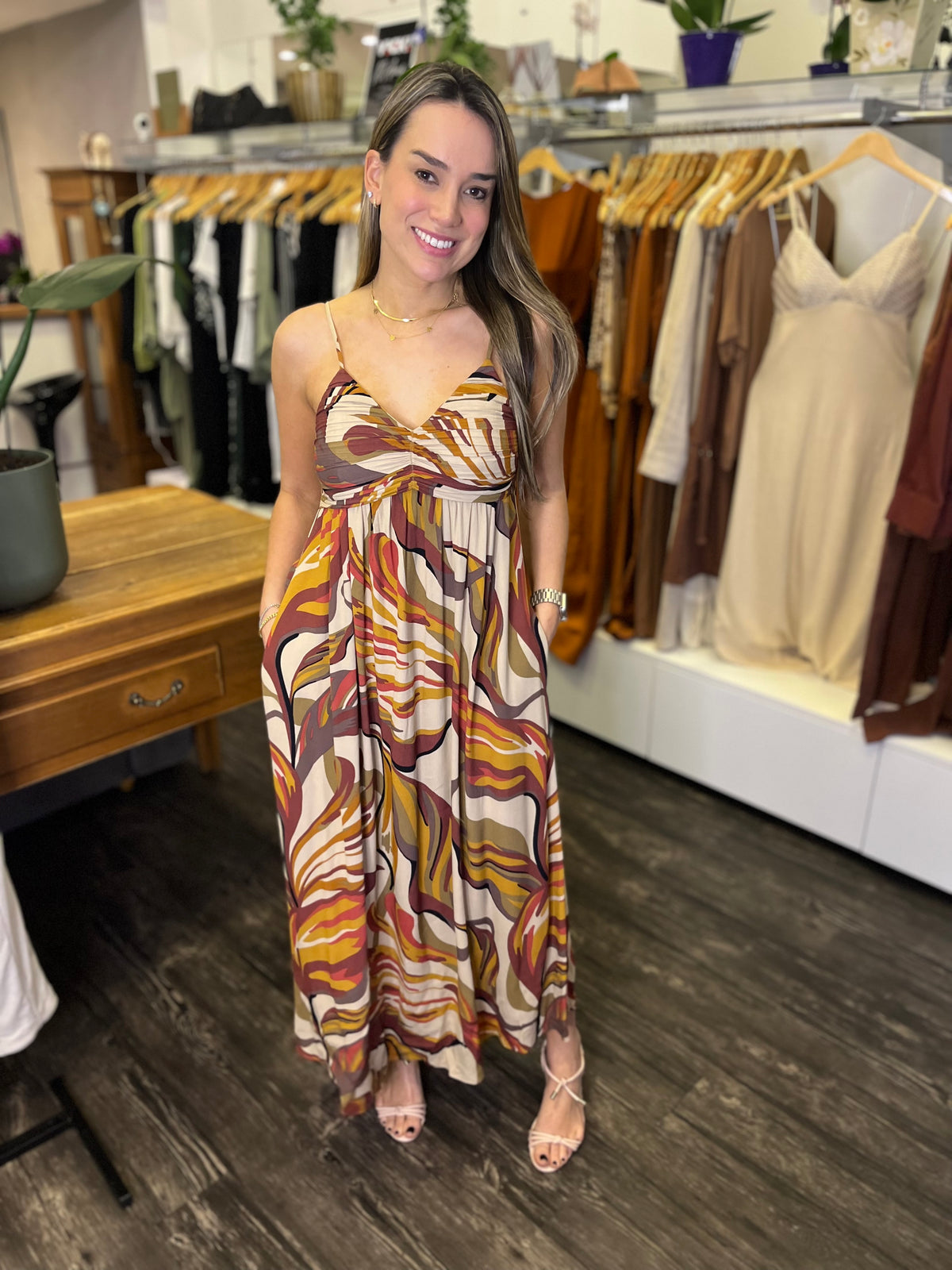 VESTIDO FOLHAGEM CAMUFLAGEM SHOULDER