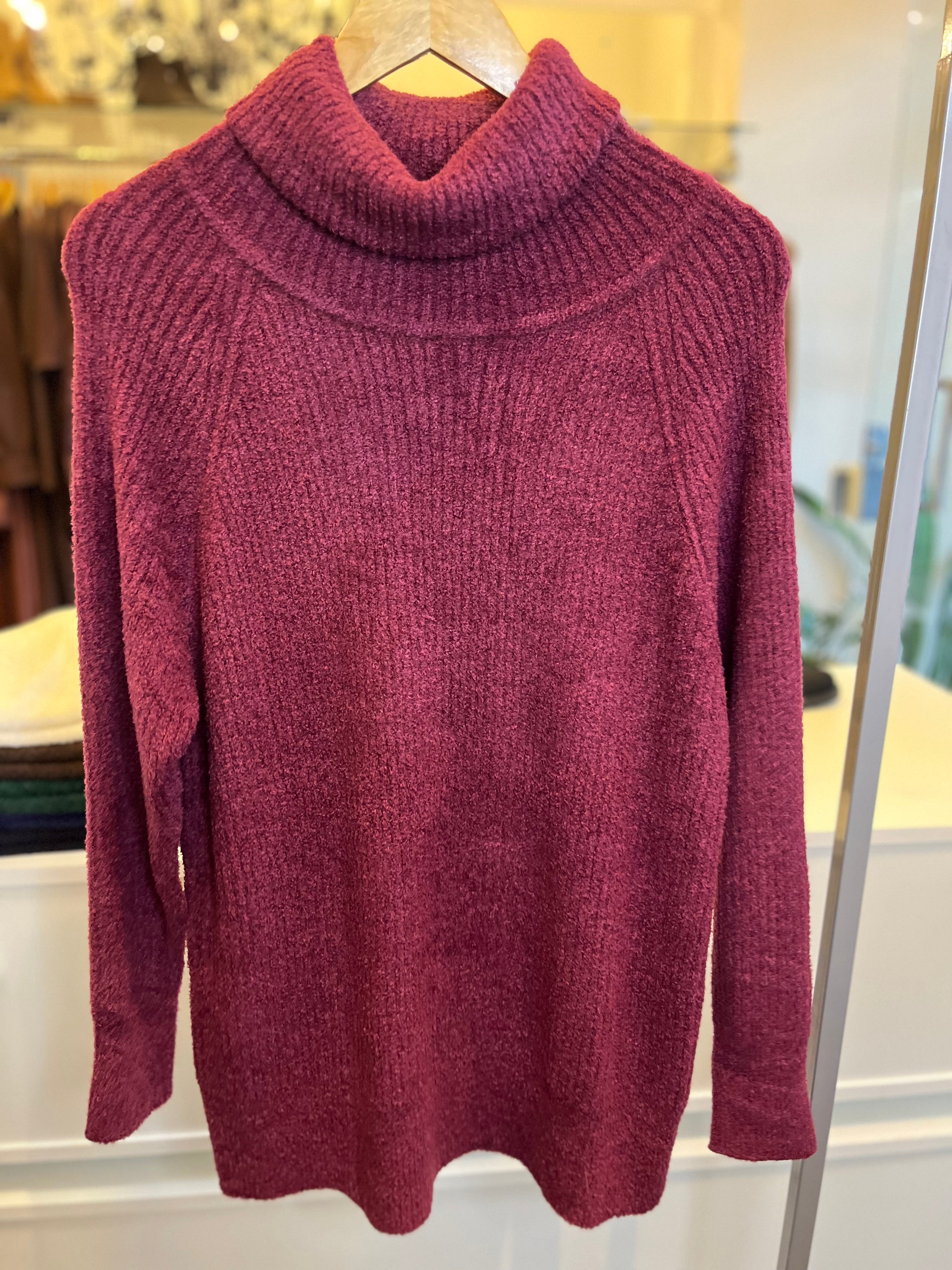BLUSA GOLA ALTA CHENILLE NEXY