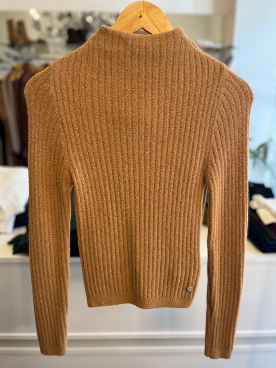 BLUSA FIO PLUMA GOLA MEDIA BIAMAR