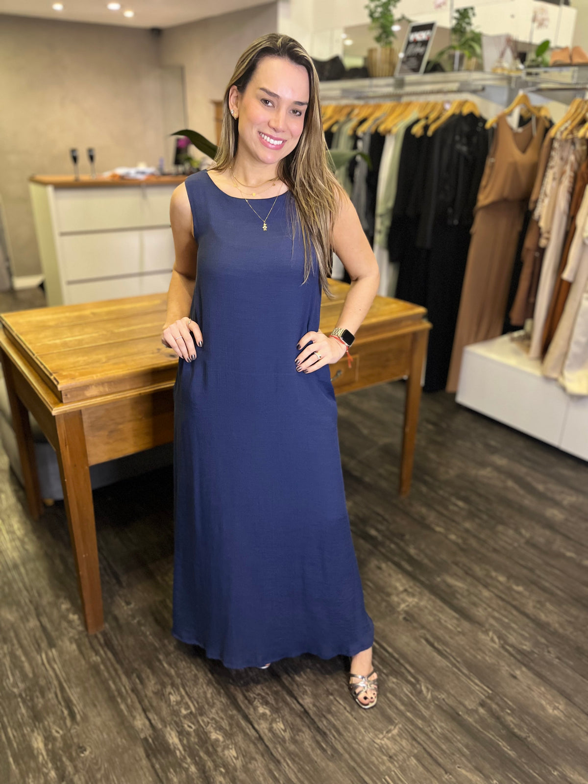VESTIDO PRINCESA LONGO COM BOLSO MIX DECLARI