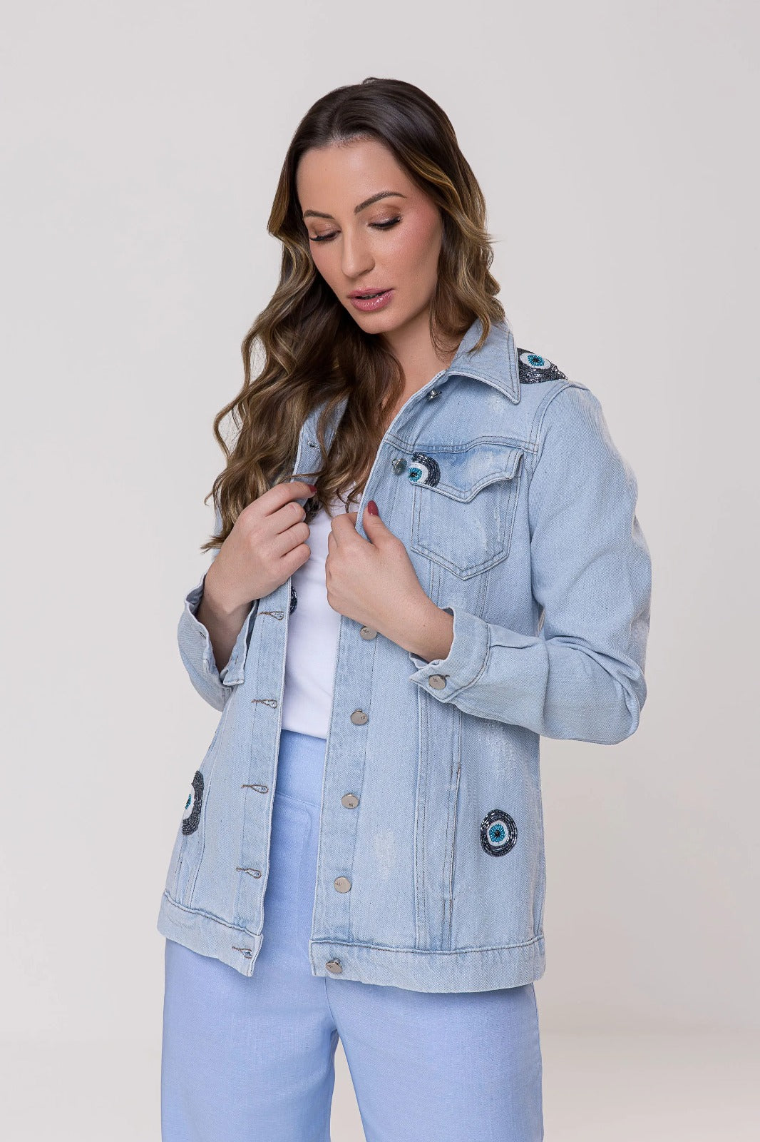 Jaqueta Jeans Bordada Olho Grego