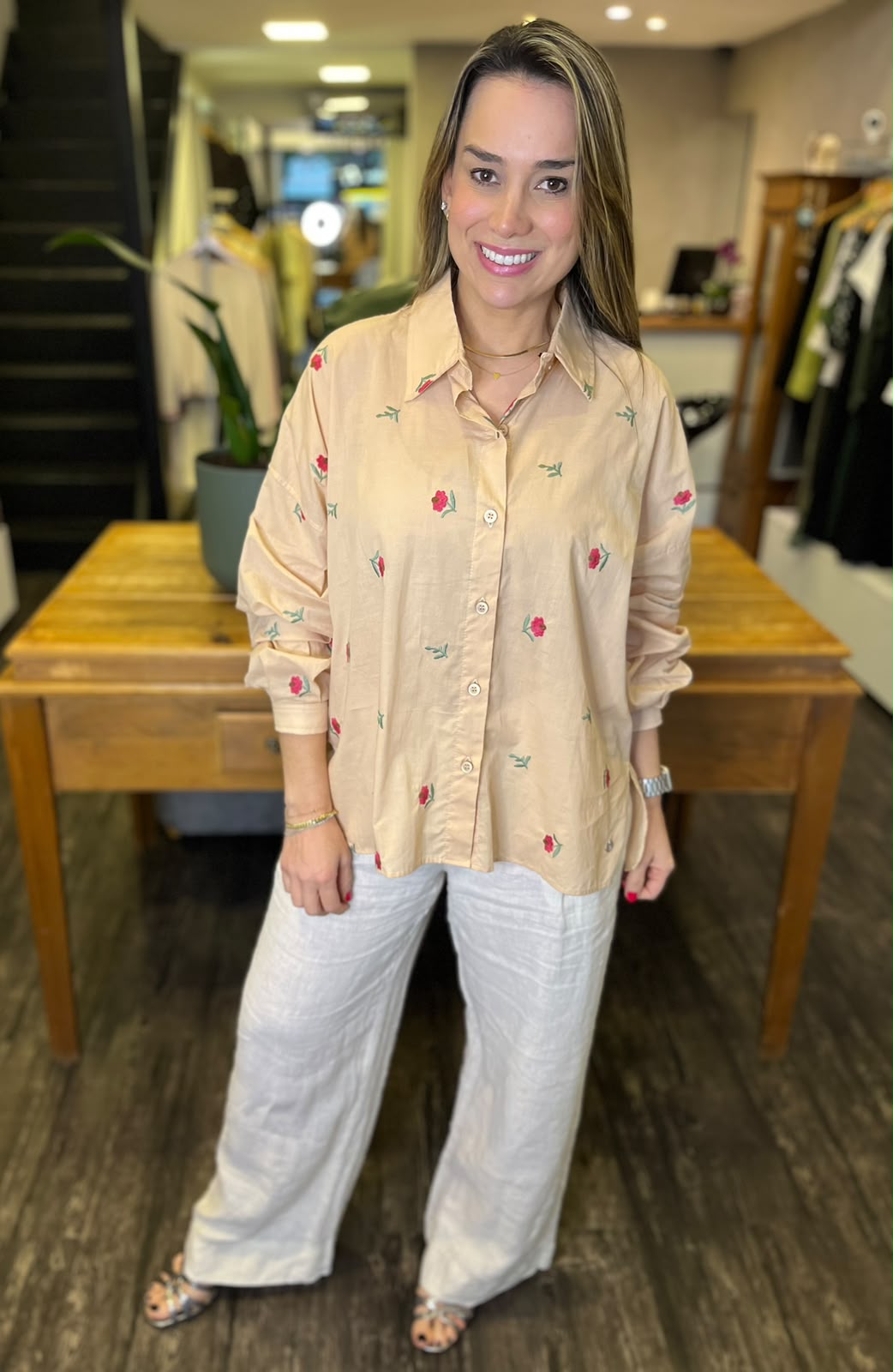 CAMISA BORDADA BIAMAR