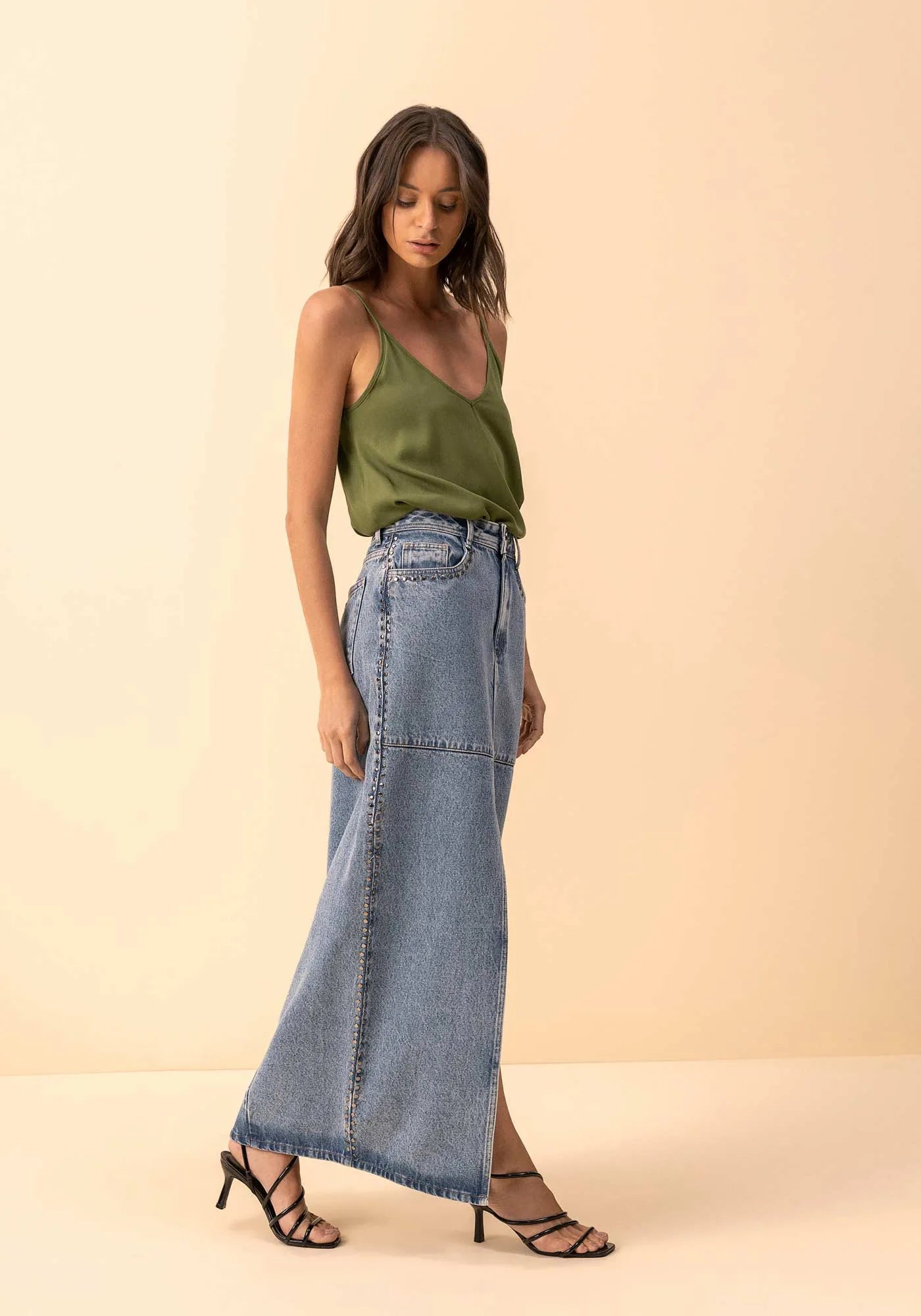 BLUSA REGATA COM ALÇAS ESSENTIAL LEZ A LEZ