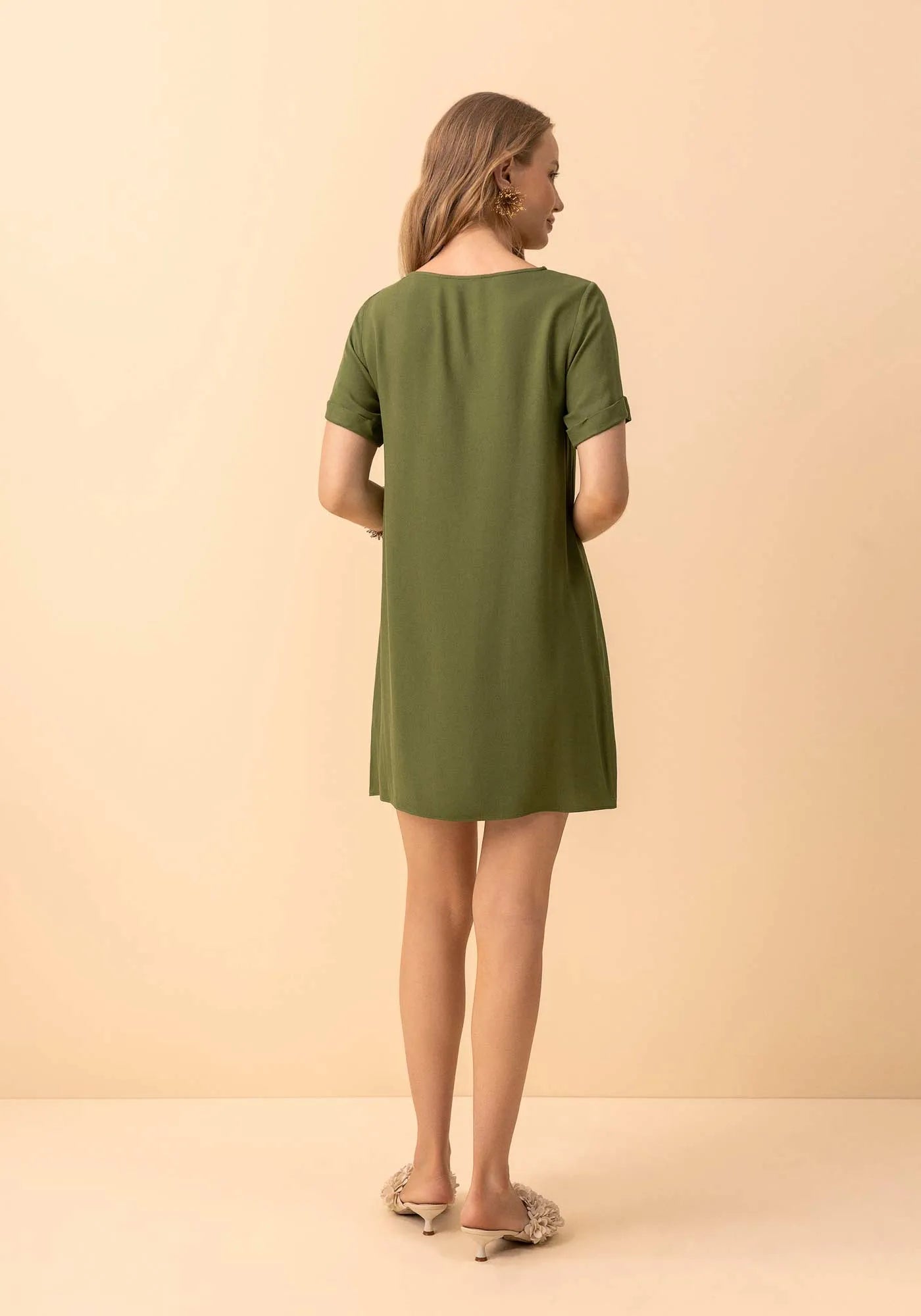 VESTIDO CURTO BÁSICO DE MALHA LEZ A LEZ