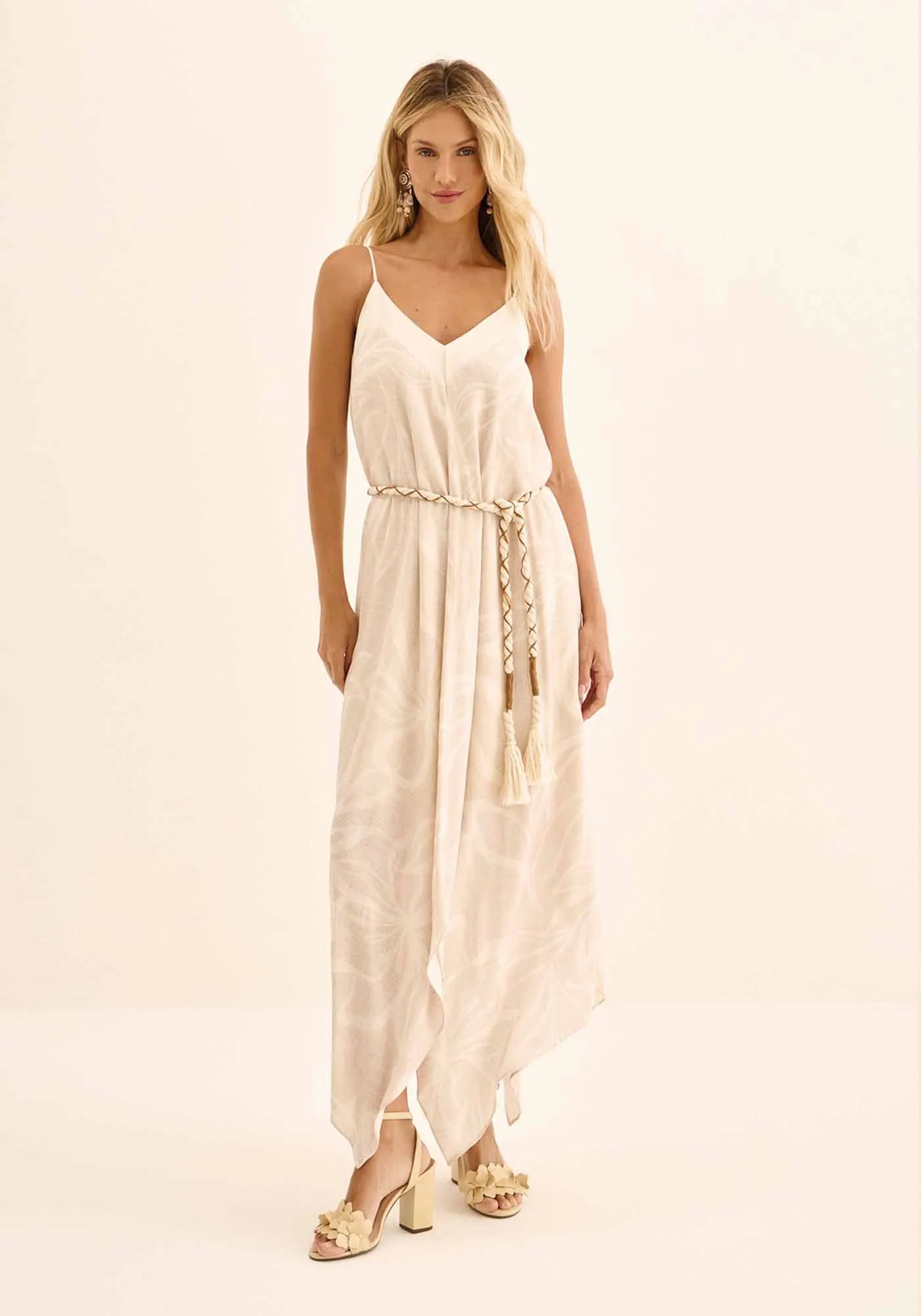 VESTIDO LONGO ASSIMÉTRICO COM CINTO LEZ A LEZ